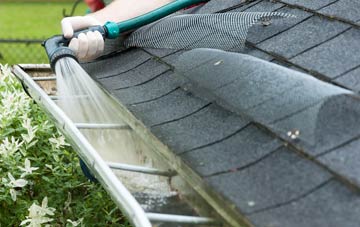 Hampton gutter cleaning costs